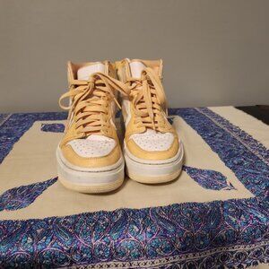 Nike Air Jordan 1 Elevate High Size 7 Celestial Gold